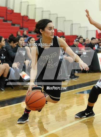 Thumbnail 1 in Pharr-San Juan-Alamo North vs Donna North  (La Joya Pack Tournament) photogallery.