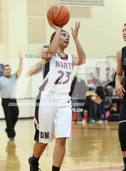 Thumbnail 1 in Pharr-San Juan-Alamo North vs Donna North  (La Joya Pack Tournament) photogallery.