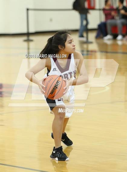 Thumbnail 3 in Pharr-San Juan-Alamo North vs Donna North  (La Joya Pack Tournament) photogallery.