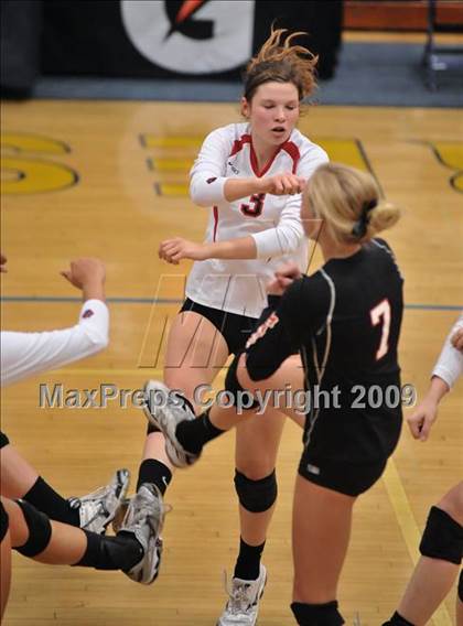 Thumbnail 3 in Cerritos vs. Mayfield (CIF SS D3A Final) photogallery.
