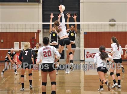 Thumbnail 2 in Cerritos vs. Mayfield (CIF SS D3A Final) photogallery.