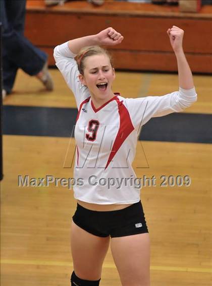 Thumbnail 3 in Cerritos vs. Mayfield (CIF SS D3A Final) photogallery.