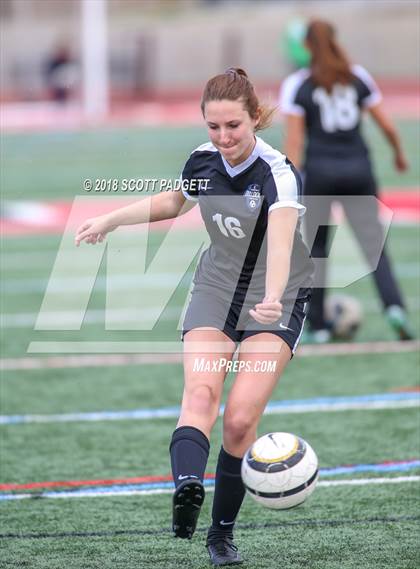 Thumbnail 1 in Ramona vs. Mater Dei Catholic (CIF SDS D4 Final) photogallery.