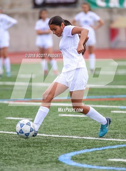 Thumbnail 2 in Ramona vs. Mater Dei Catholic (CIF SDS D4 Final) photogallery.