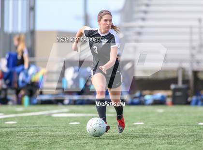 Thumbnail 3 in Ramona vs. Mater Dei Catholic (CIF SDS D4 Final) photogallery.