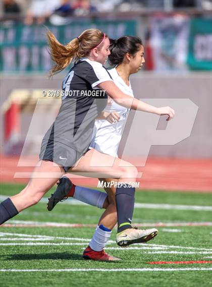 Thumbnail 1 in Ramona vs. Mater Dei Catholic (CIF SDS D4 Final) photogallery.
