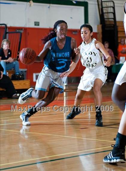 Thumbnail 1 in Ramona vs. Arroyo Valley (Lady Bears Holiday Classic) photogallery.