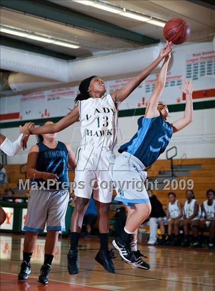 Thumbnail 2 in Ramona vs. Arroyo Valley (Lady Bears Holiday Classic) photogallery.