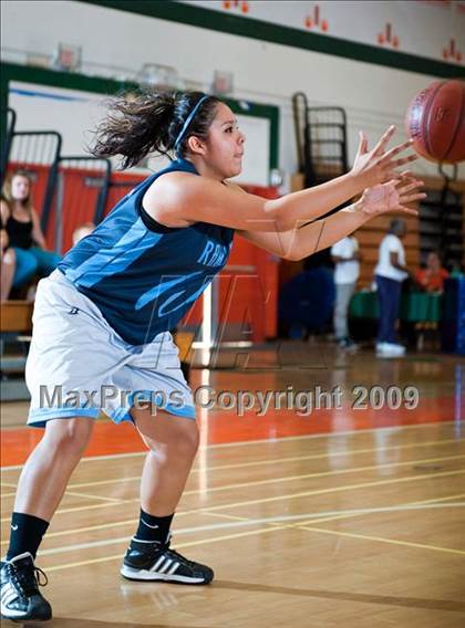 Thumbnail 3 in Ramona vs. Arroyo Valley (Lady Bears Holiday Classic) photogallery.