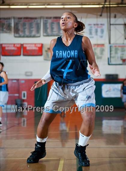 Thumbnail 3 in Ramona vs. Arroyo Valley (Lady Bears Holiday Classic) photogallery.