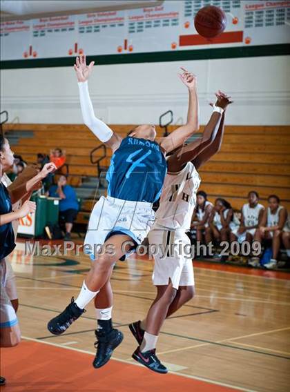 Thumbnail 3 in Ramona vs. Arroyo Valley (Lady Bears Holiday Classic) photogallery.