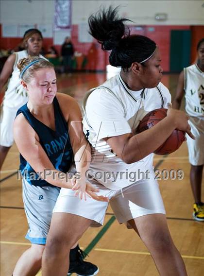 Thumbnail 2 in Ramona vs. Arroyo Valley (Lady Bears Holiday Classic) photogallery.