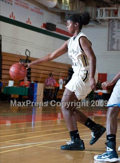 Thumbnail 3 in Ramona vs. Arroyo Valley (Lady Bears Holiday Classic) photogallery.