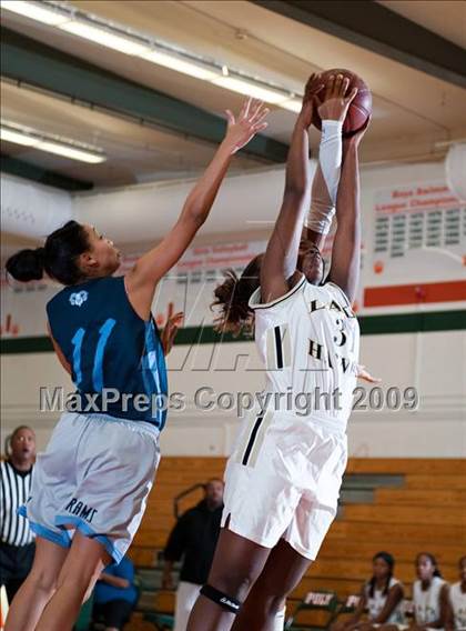 Thumbnail 1 in Ramona vs. Arroyo Valley (Lady Bears Holiday Classic) photogallery.