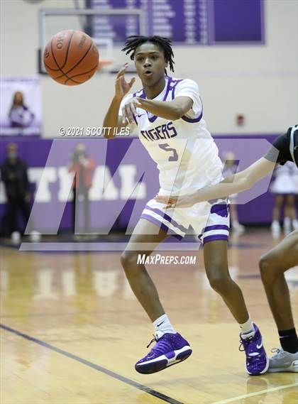 Thumbnail 1 in Pickerington North @ Pickerington Central photogallery.