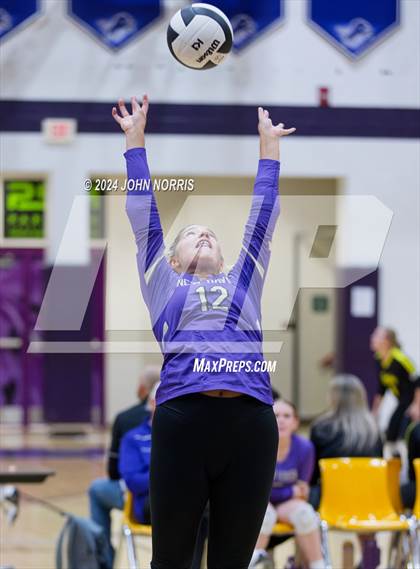 Thumbnail 3 in New Haven vs. Leo (Leo Invite) photogallery.