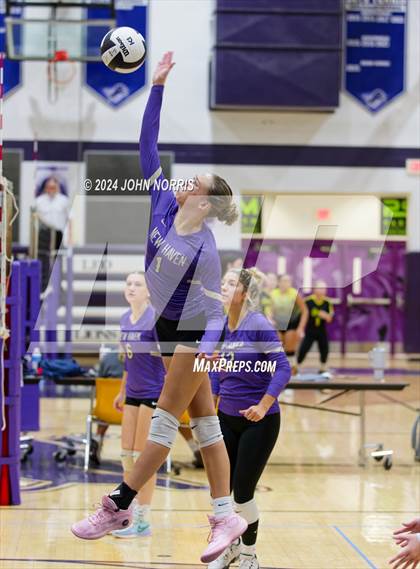 Thumbnail 2 in New Haven vs. Leo (Leo Invite) photogallery.