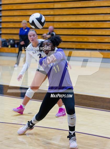Thumbnail 3 in New Haven vs. Leo (Leo Invite) photogallery.