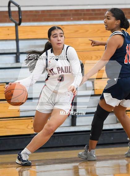 Thumbnail 1 in El Cajon Christian vs. St. Paul (NIKE Tournament of Champions Final) photogallery.