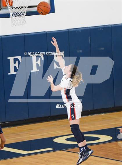 Thumbnail 2 in El Cajon Christian vs. St. Paul (NIKE Tournament of Champions Final) photogallery.