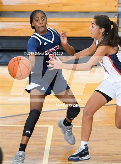 Thumbnail 3 in El Cajon Christian vs. St. Paul (NIKE Tournament of Champions Final) photogallery.