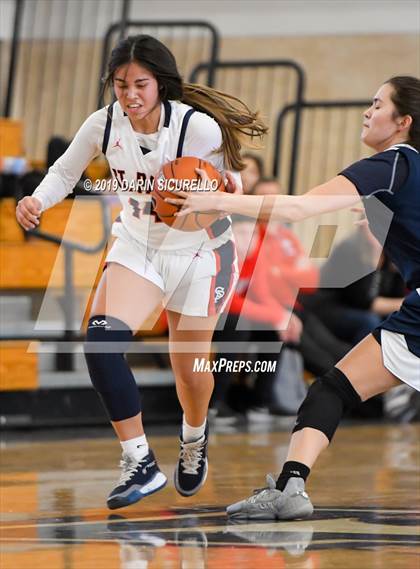 Thumbnail 3 in El Cajon Christian vs. St. Paul (NIKE Tournament of Champions Final) photogallery.