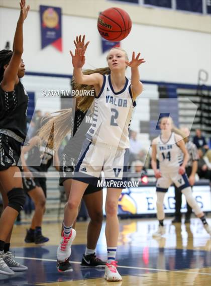 Thumbnail 3 in Valor Christian vs. Far Northeast Warriors (CHSAA 5A Round 2 Playoff) photogallery.