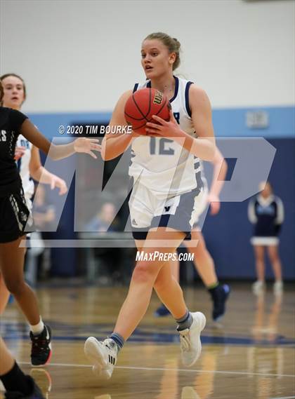 Thumbnail 2 in Valor Christian vs. Far Northeast Warriors (CHSAA 5A Round 2 Playoff) photogallery.