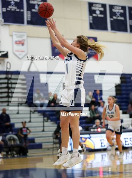 Thumbnail 1 in Valor Christian vs. Far Northeast Warriors (CHSAA 5A Round 2 Playoff) photogallery.