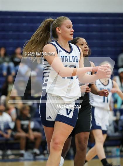 Thumbnail 2 in Valor Christian vs. Far Northeast Warriors (CHSAA 5A Round 2 Playoff) photogallery.