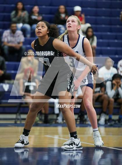 Thumbnail 2 in Valor Christian vs. Far Northeast Warriors (CHSAA 5A Round 2 Playoff) photogallery.