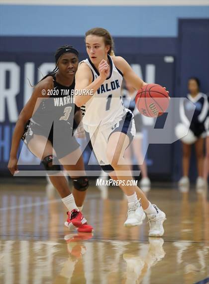 Thumbnail 3 in Valor Christian vs. Far Northeast Warriors (CHSAA 5A Round 2 Playoff) photogallery.
