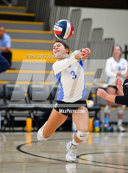 Thumbnail 1 in Acalanes vs. Branson ( CIF NCS D3 Final) photogallery.
