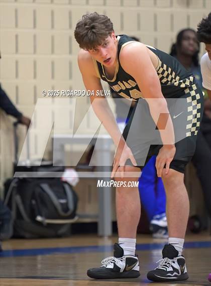 Thumbnail 1 in Jordan vs. King (UIL 6A D2 Basketball Regional Semifinal) photogallery.