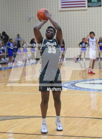 Thumbnail 1 in Jordan vs. King (UIL 6A D2 Basketball Regional Semifinal) photogallery.