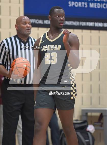 Thumbnail 1 in Jordan vs. King (UIL 6A D2 Basketball Regional Semifinal) photogallery.