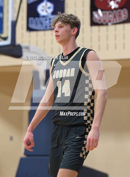 Thumbnail 2 in Jordan vs. King (UIL 6A D2 Basketball Regional Semifinal) photogallery.