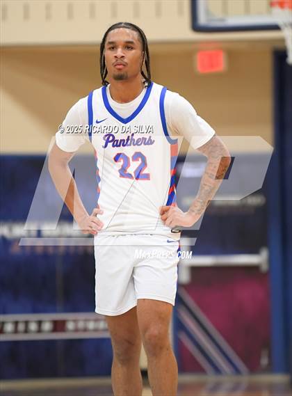 Thumbnail 2 in Jordan vs. King (UIL 6A D2 Basketball Regional Semifinal) photogallery.