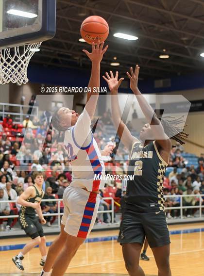 Thumbnail 2 in Jordan vs. King (UIL 6A D2 Basketball Regional Semifinal) photogallery.