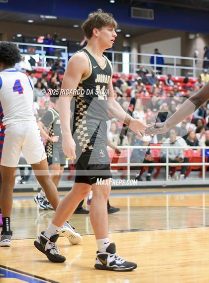 Thumbnail 1 in Jordan vs. King (UIL 6A D2 Basketball Regional Semifinal) photogallery.