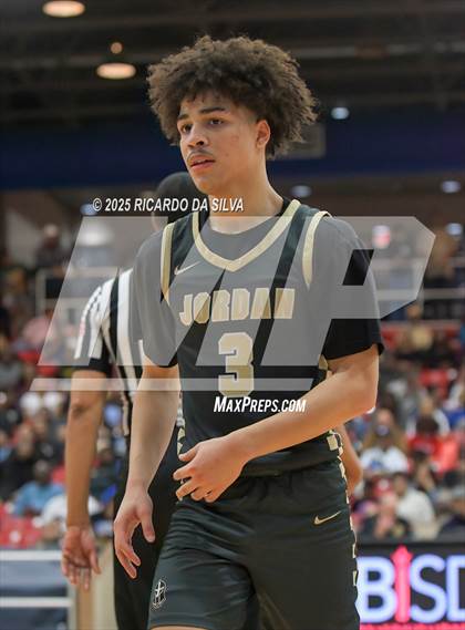 Thumbnail 3 in Jordan vs. King (UIL 6A D2 Basketball Regional Semifinal) photogallery.
