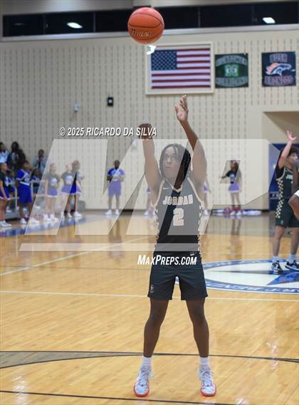 Thumbnail 3 in Jordan vs. King (UIL 6A D2 Basketball Regional Semifinal) photogallery.