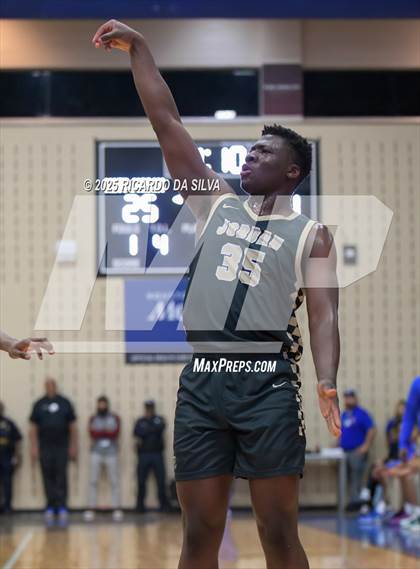 Thumbnail 3 in Jordan vs. King (UIL 6A D2 Basketball Regional Semifinal) photogallery.