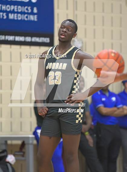 Thumbnail 3 in Jordan vs. King (UIL 6A D2 Basketball Regional Semifinal) photogallery.