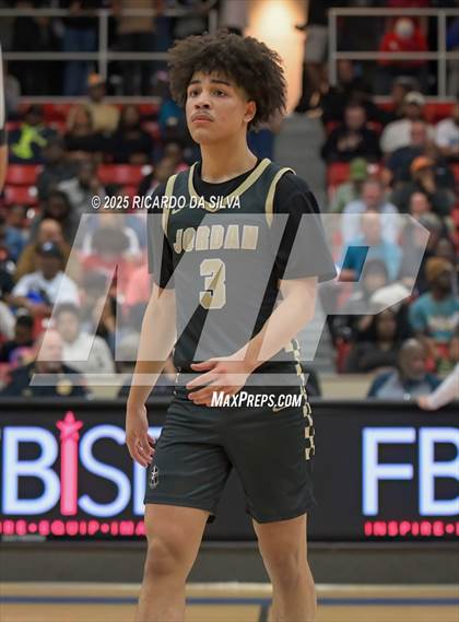 Thumbnail 3 in Jordan vs. King (UIL 6A D2 Basketball Regional Semifinal) photogallery.