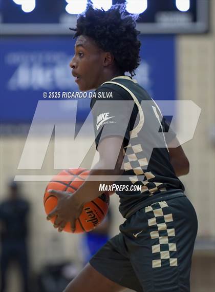 Thumbnail 3 in Jordan vs. King (UIL 6A D2 Basketball Regional Semifinal) photogallery.