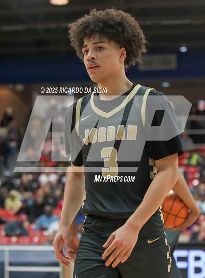 Thumbnail 1 in Jordan vs. King (UIL 6A D2 Basketball Regional Semifinal) photogallery.