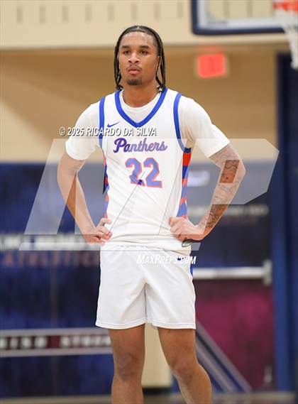 Thumbnail 3 in Jordan vs. King (UIL 6A D2 Basketball Regional Semifinal) photogallery.