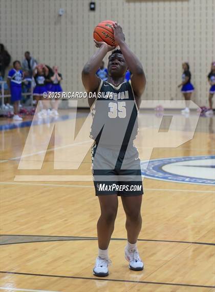 Thumbnail 1 in Jordan vs. King (UIL 6A D2 Basketball Regional Semifinal) photogallery.