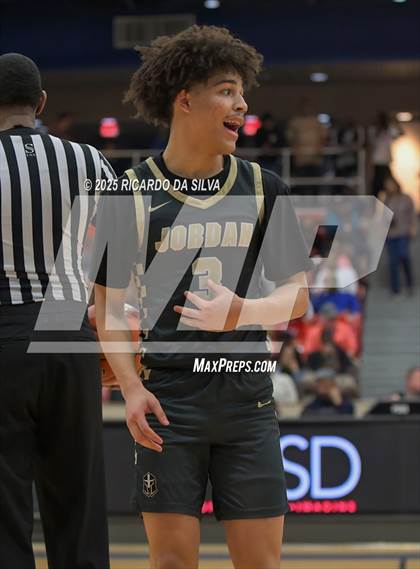 Thumbnail 2 in Jordan vs. King (UIL 6A D2 Basketball Regional Semifinal) photogallery.
